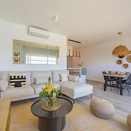 Centric, Terrace & Pool - Fiberglass Wifi * Tarifa