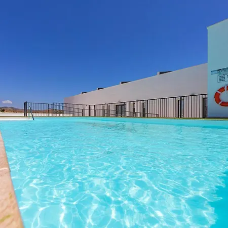 Centric, Terrace & Pool - Fiberglass Wifi * Tarifa